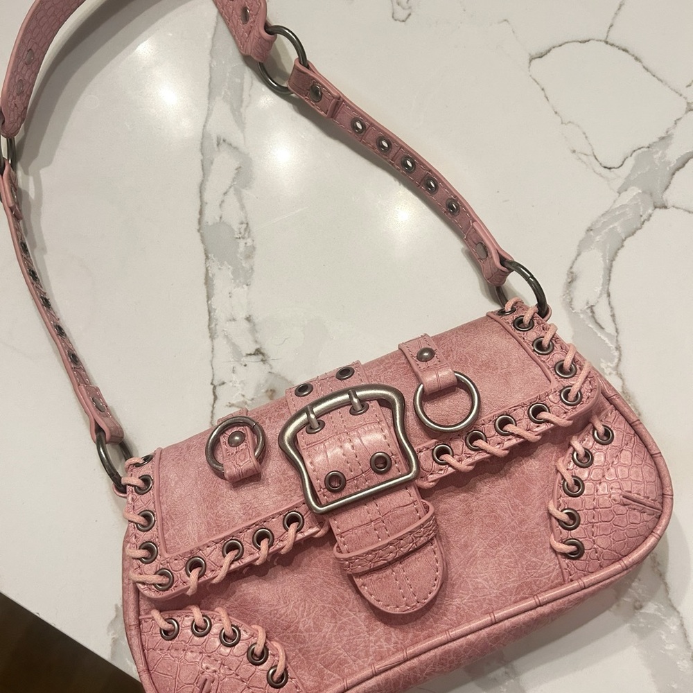 silence + noise pink jade rivet bag